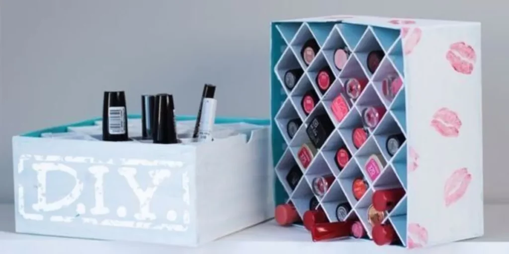 Lipstick Organiser Box